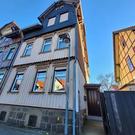 Guenstige, Grosse Im Zentrum Von Appartement