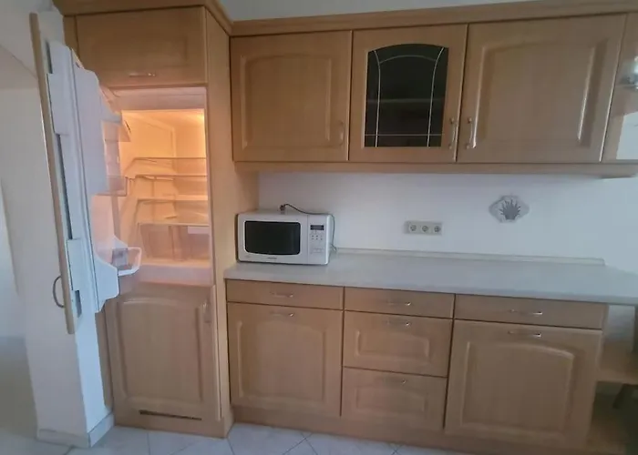 Guenstige, Grosse Im Zentrum Von *