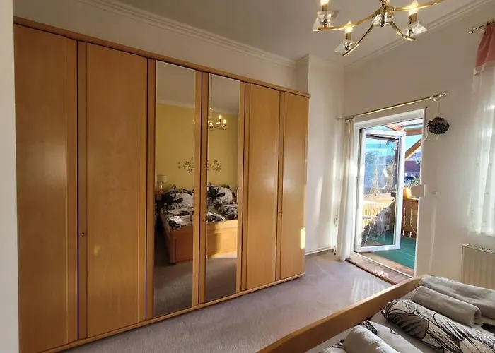 דירה Guenstige, Grosse Im Zentrum Von