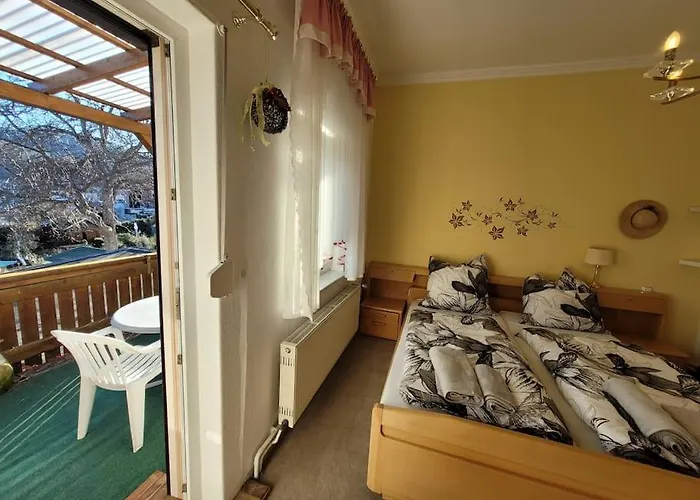 Guenstige, Grosse Im Zentrum Von * ורניגרוד